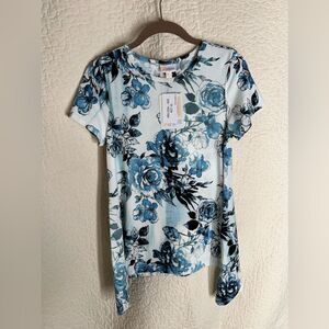NWT LulaRoe Melissa Top